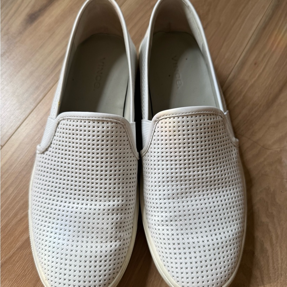 Vince Perforated Blair Sneakers